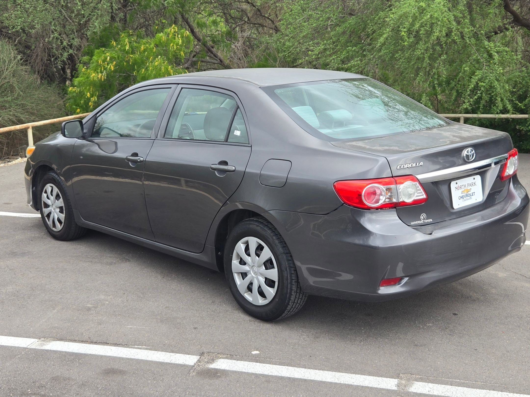 Used 2013 Toyota Corolla L image 5