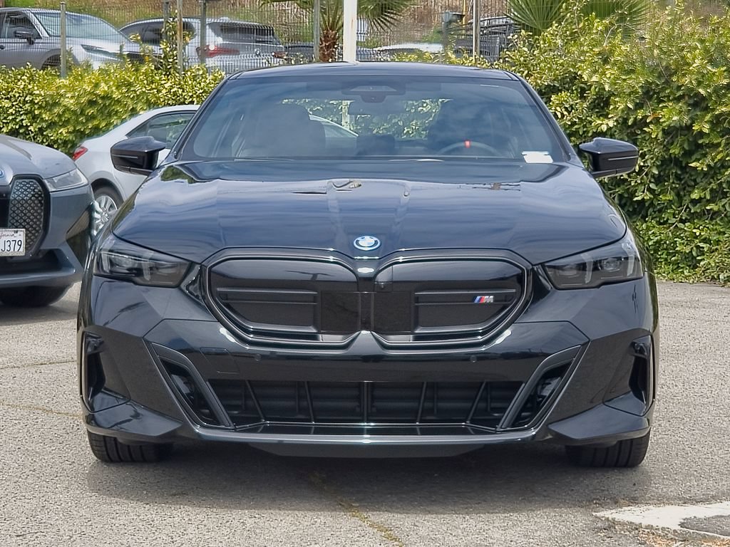 New 2026 BMW i5 M60 AWD/4WD image 2