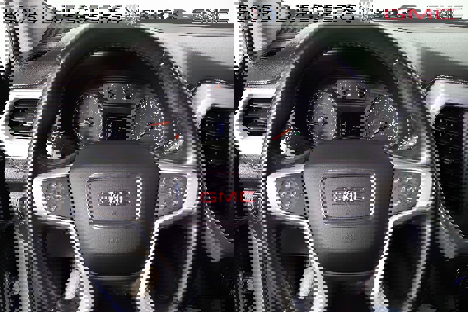 Used 2019 GMC Acadia SLE image 42