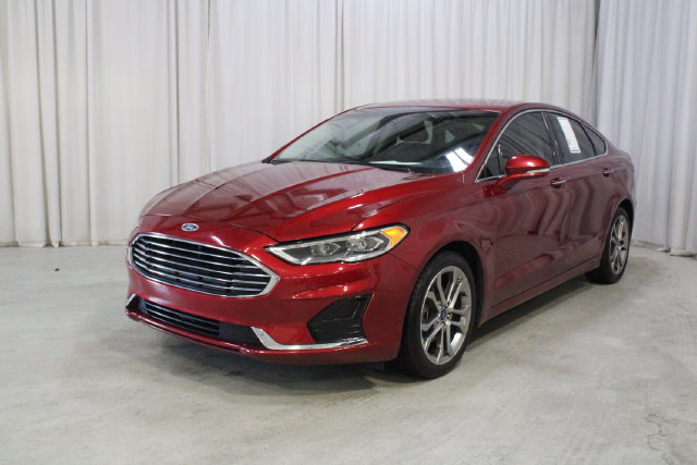 Used 2019 Ford Fusion SEL FWD image 34