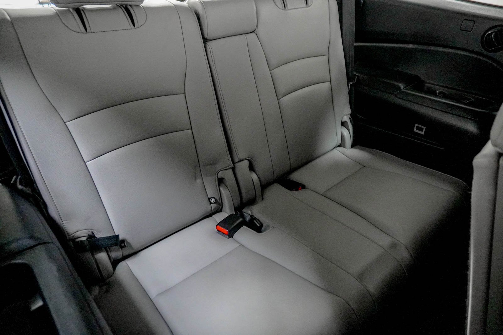 Used 2020 Honda Pilot Touring image 38