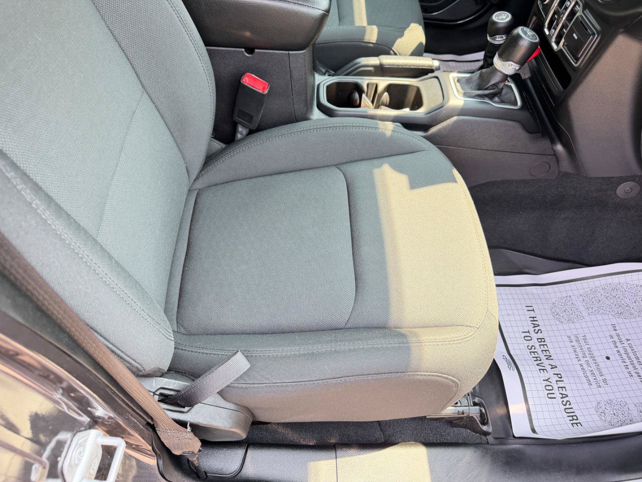Used 2018 Jeep Wrangler Unlimited Sport S AWD/4WD image 49