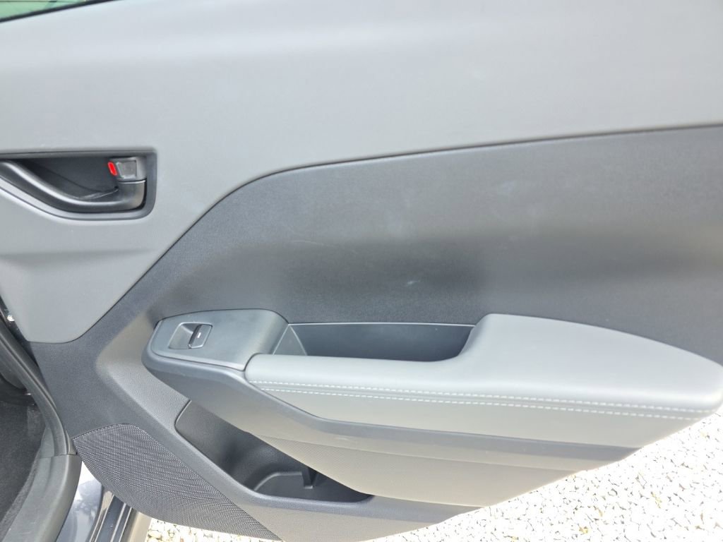 Used 2024 Subaru Crosstrek 2.0i Premium image 18