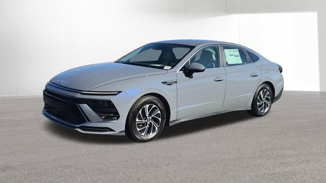 New 2026 Hyundai Sonata Blue FWD image 4