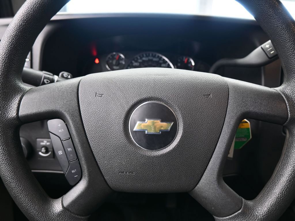 Used 2024 Chevrolet Express 2500 w/ Driver Convenience Package image 25
