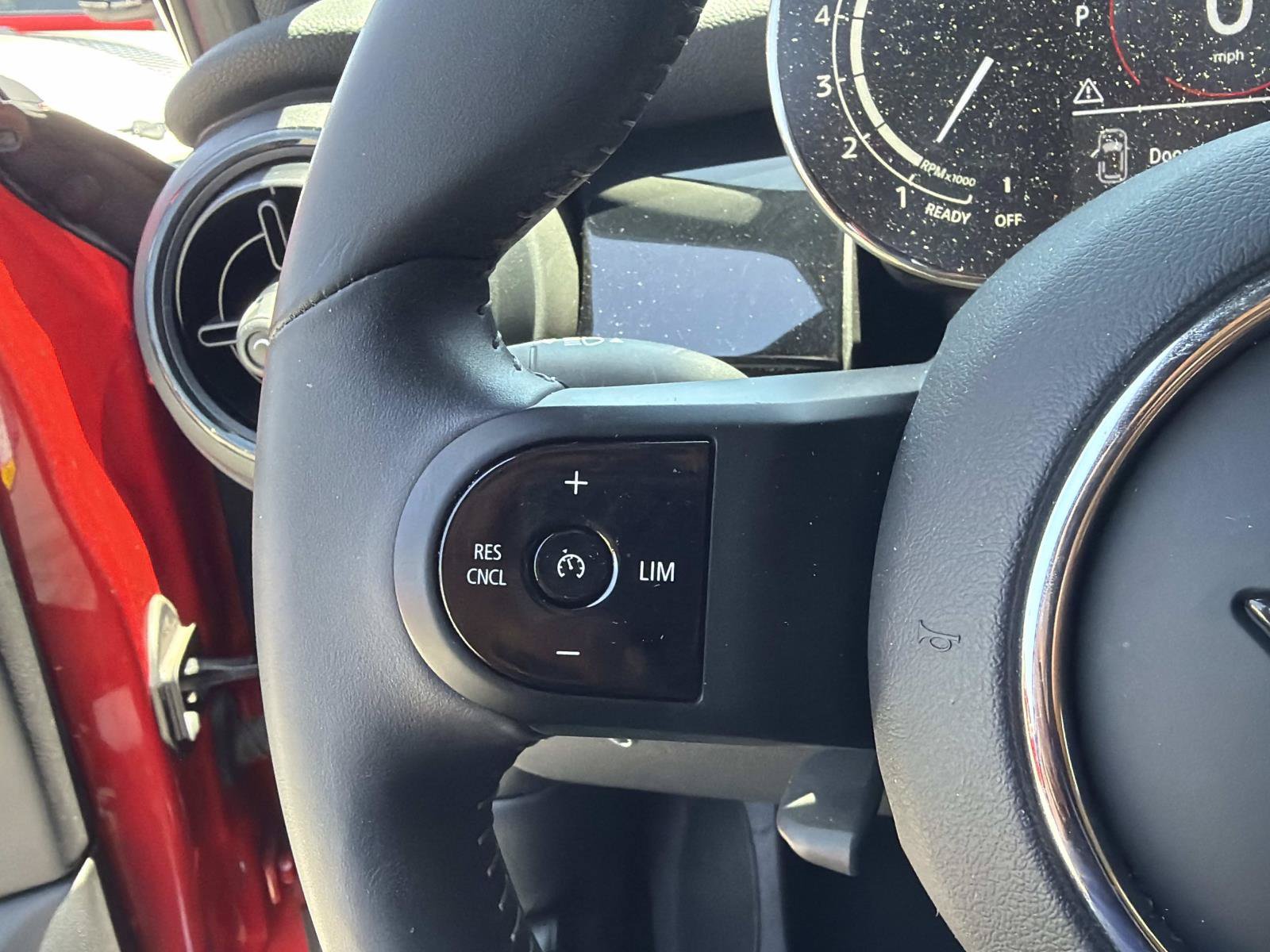 Certified 2023 MINI Cooper 4-Door Hardtop FWD image 16