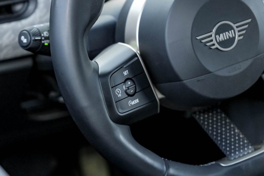 Used 2025 MINI Cooper S image 14