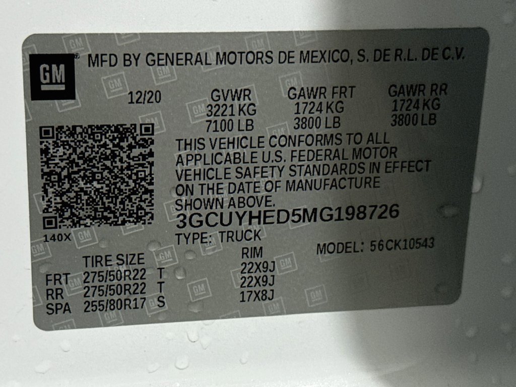 Used 2021 Chevrolet Silverado 1500 High Country w/ Technology Package AWD/4WD image 33