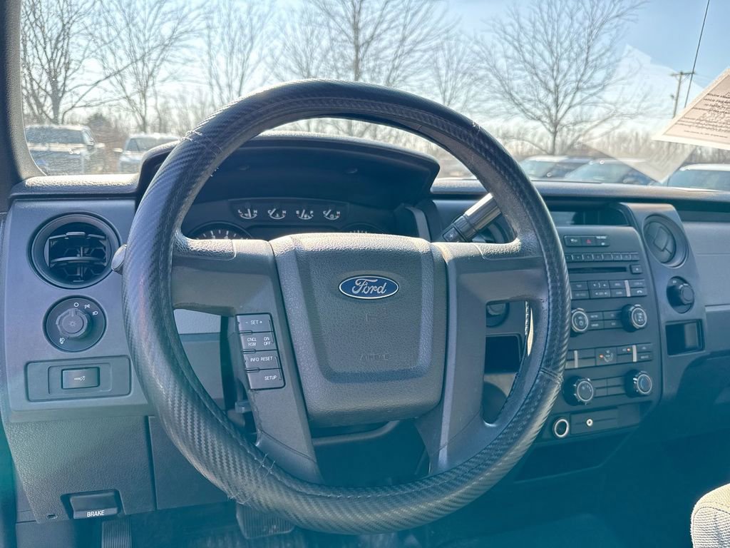 Used 2011 Ford F150 STX w/ STX Decor Pkg image 11