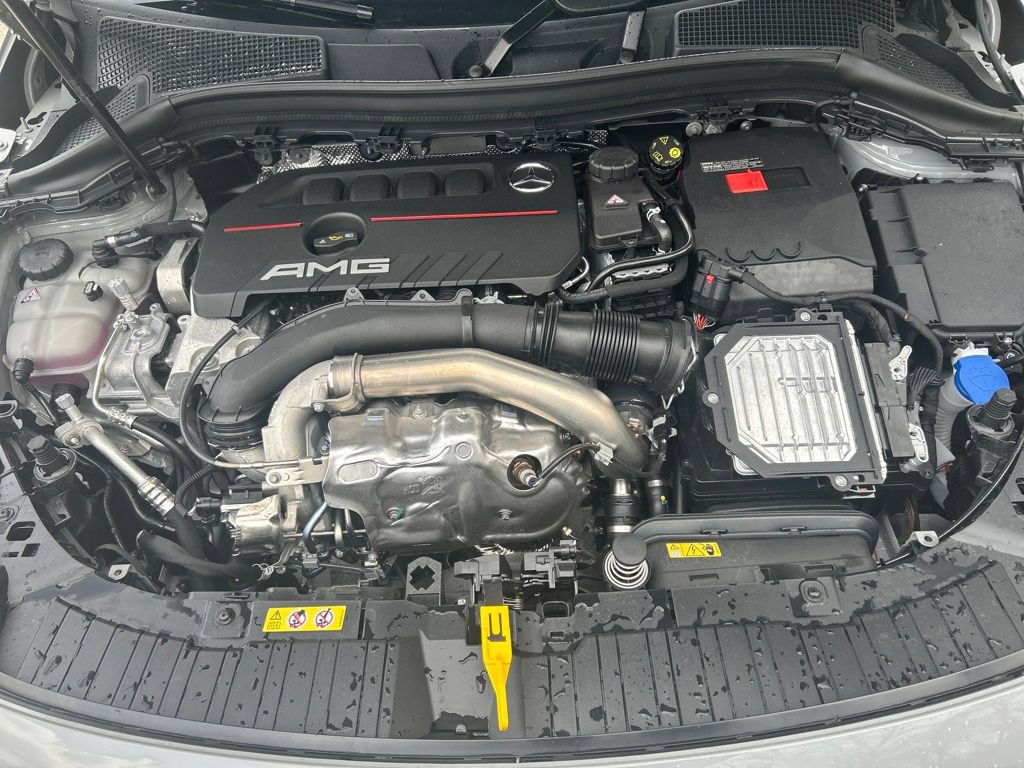 New 2026 Mercedes-Benz GLA 35 AMG 4MATIC image 13