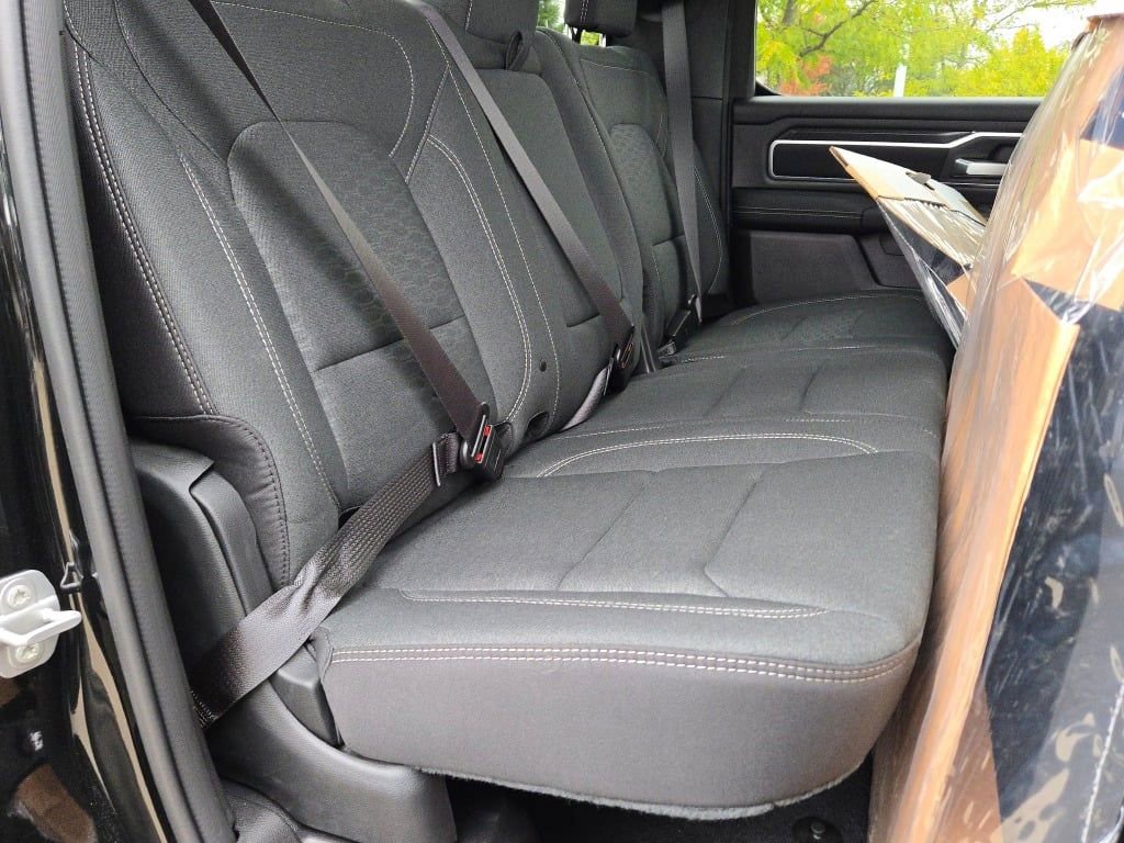 New 2026 RAM 1500 Big Horn AWD/4WD image 11