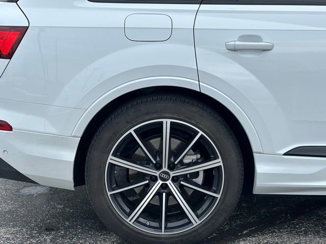 Used 2023 Audi Q7 3.0T Prestige image 9