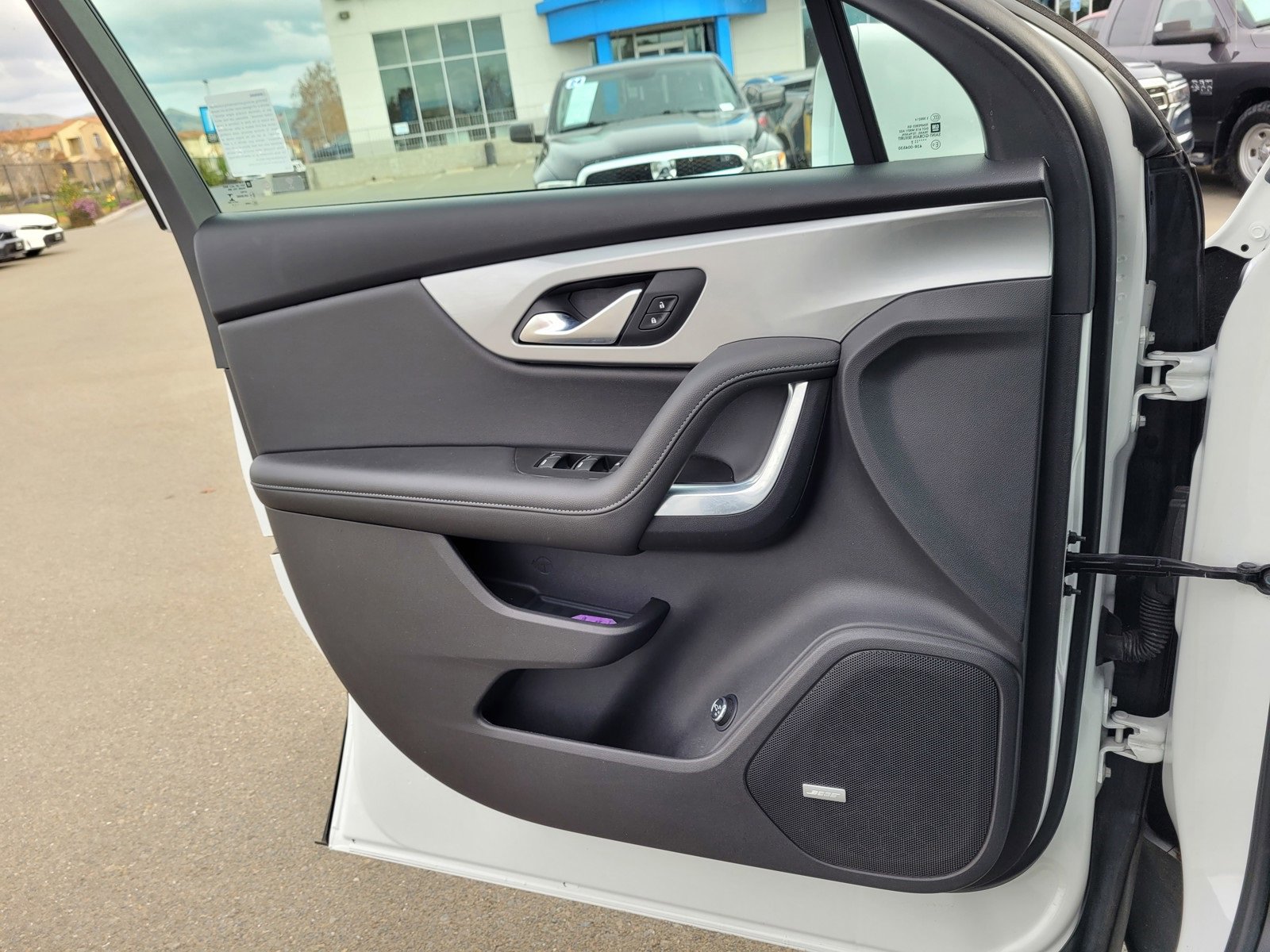 Used 2019 Chevrolet Blazer LT w/ Sun and Wheels Package image 13