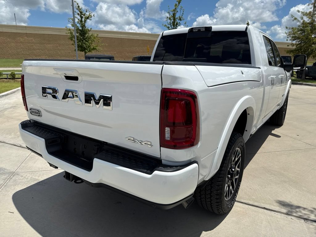 Used 2025 RAM 2500 Limited AWD/4WD image 3
