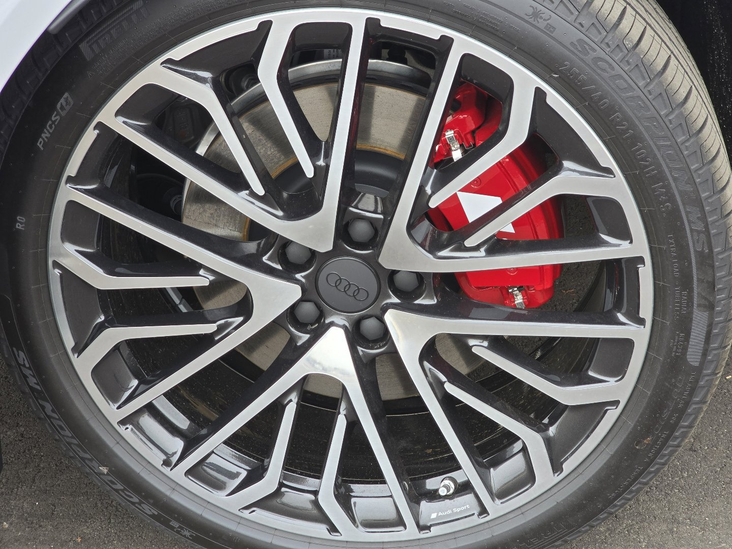 New 2026 Audi SQ5 Premium Plus image 31