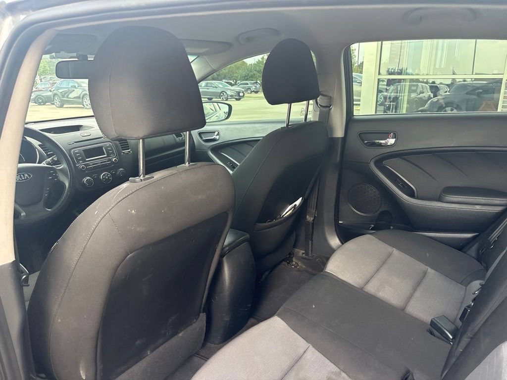 Used 2016 Kia Forte LX FWD image 30
