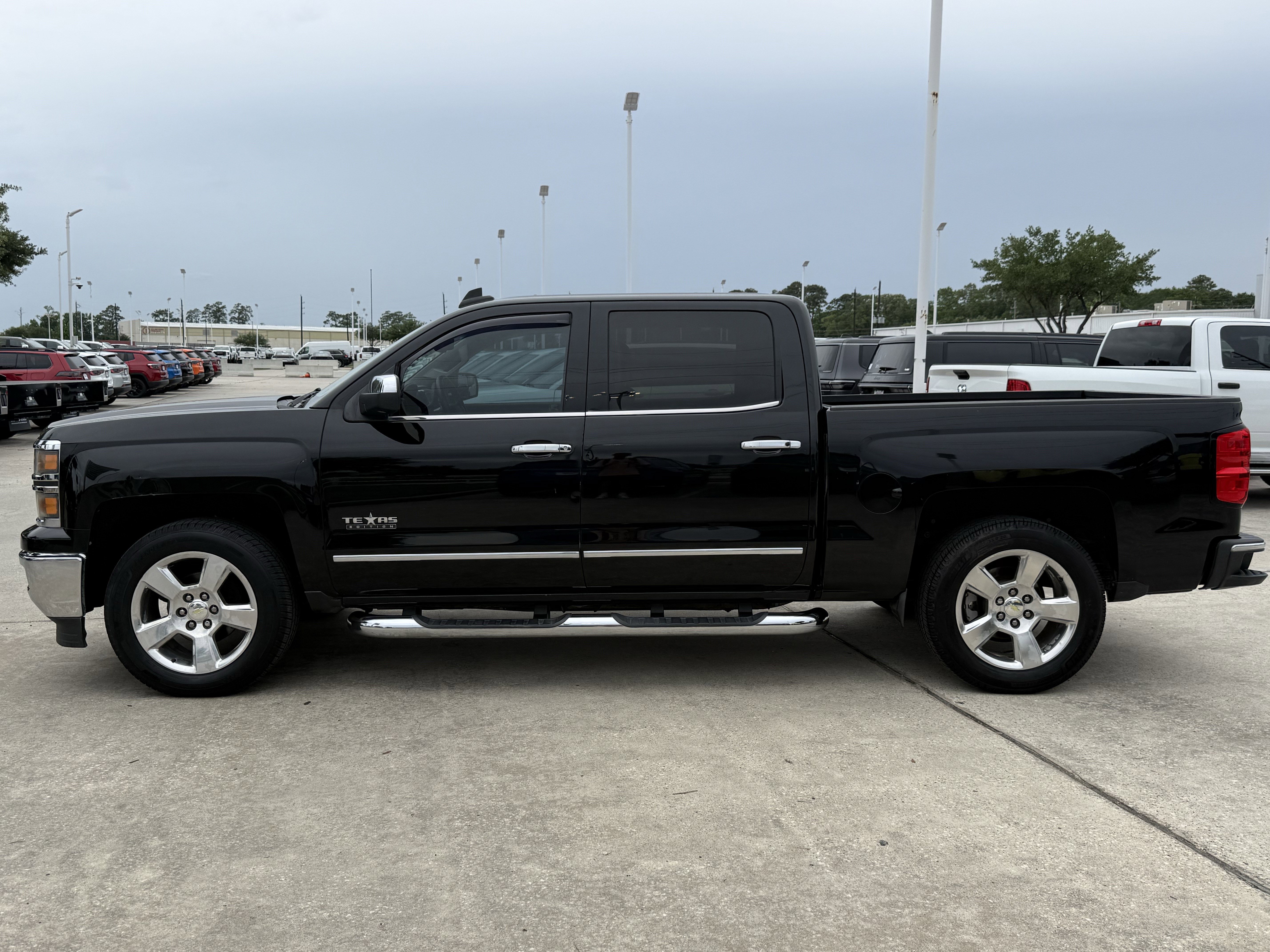 Used 2015 Chevrolet Silverado 1500 LTZ w/ Texas Edition, 1LZ Trim RWD image 8