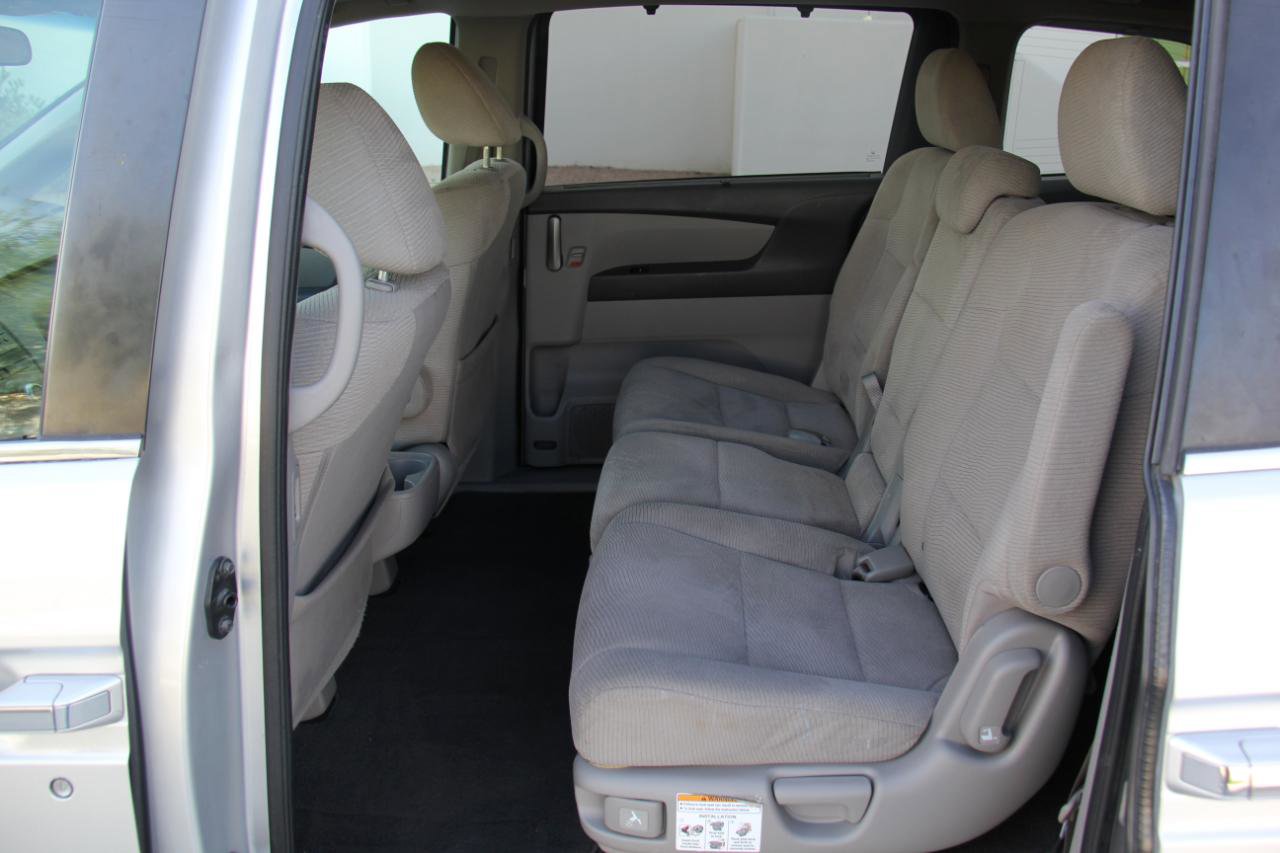 Used 2011 Honda Odyssey EX image 21