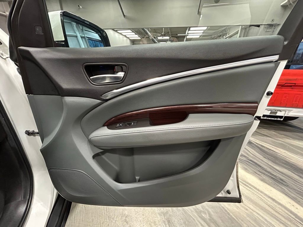 Used 2015 Acura MDX SH-AWD w/ Technology Package image 39