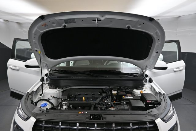 New 2026 Hyundai Venue SEL FWD image 9
