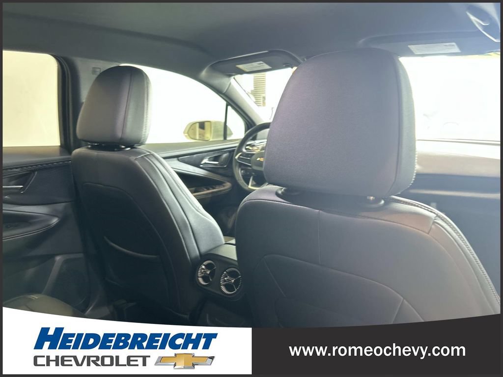 Used 2024 Chevrolet Blazer EV LT AWD/4WD image 33