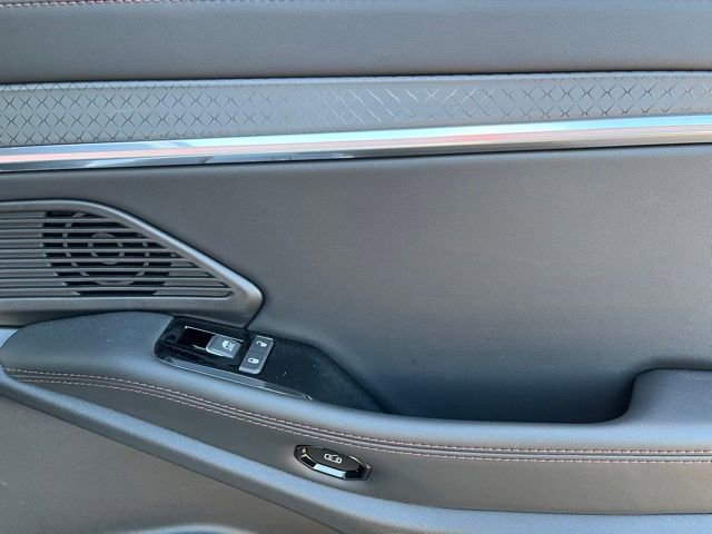 Used 2025 Jeep Wagoneer S Limited image 19