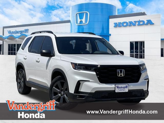 Certified 2025 Honda Pilot Sport image 1