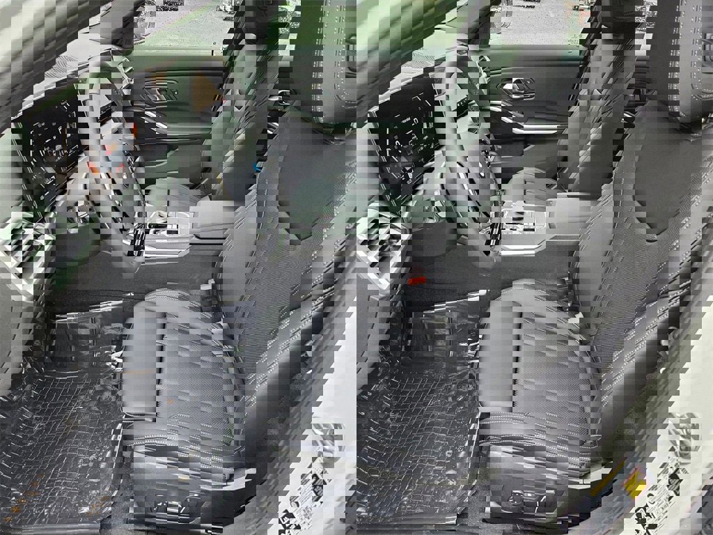 New 2025 BMW 330i xDrive Sedan w/ Premium Package image 8