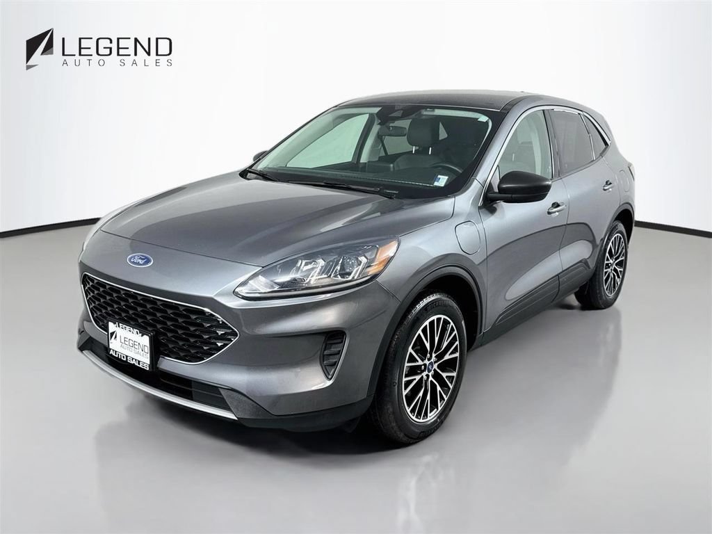 Used 2022 Ford Escape SE w/ Convenience Package