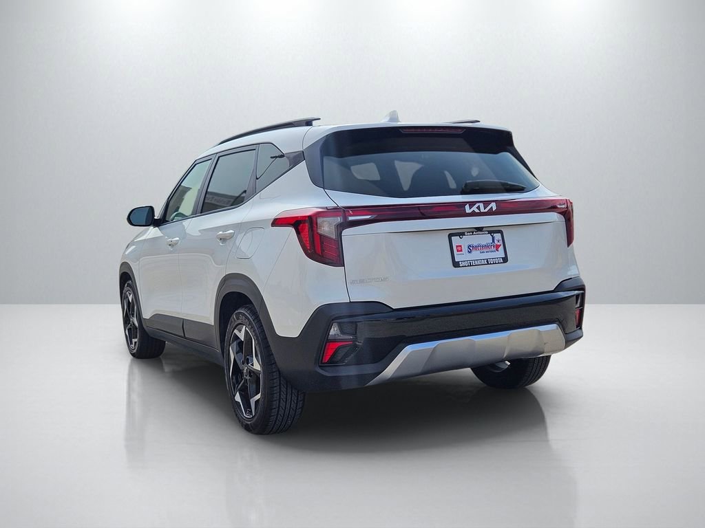 Used 2025 Kia Seltos S FWD image 7