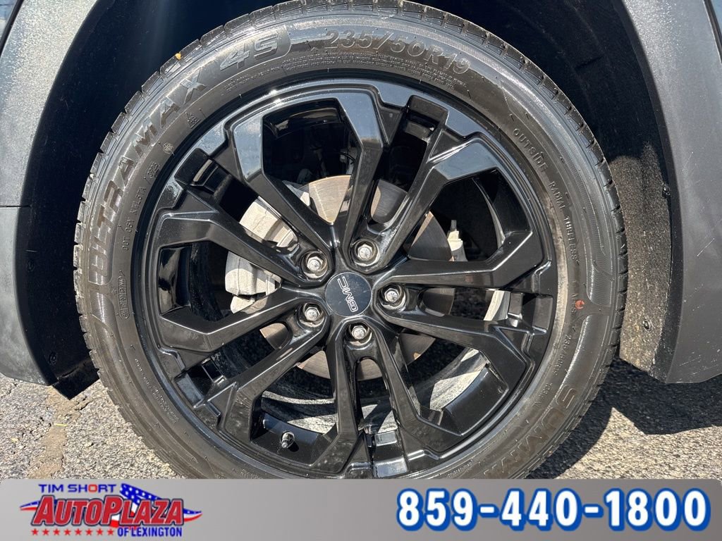 Used 2021 GMC Terrain SLE w/ Elevation Edition image 10