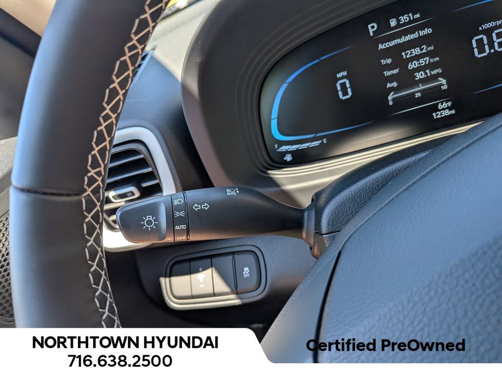 Certified 2026 Hyundai Venue SEL FWD image 28