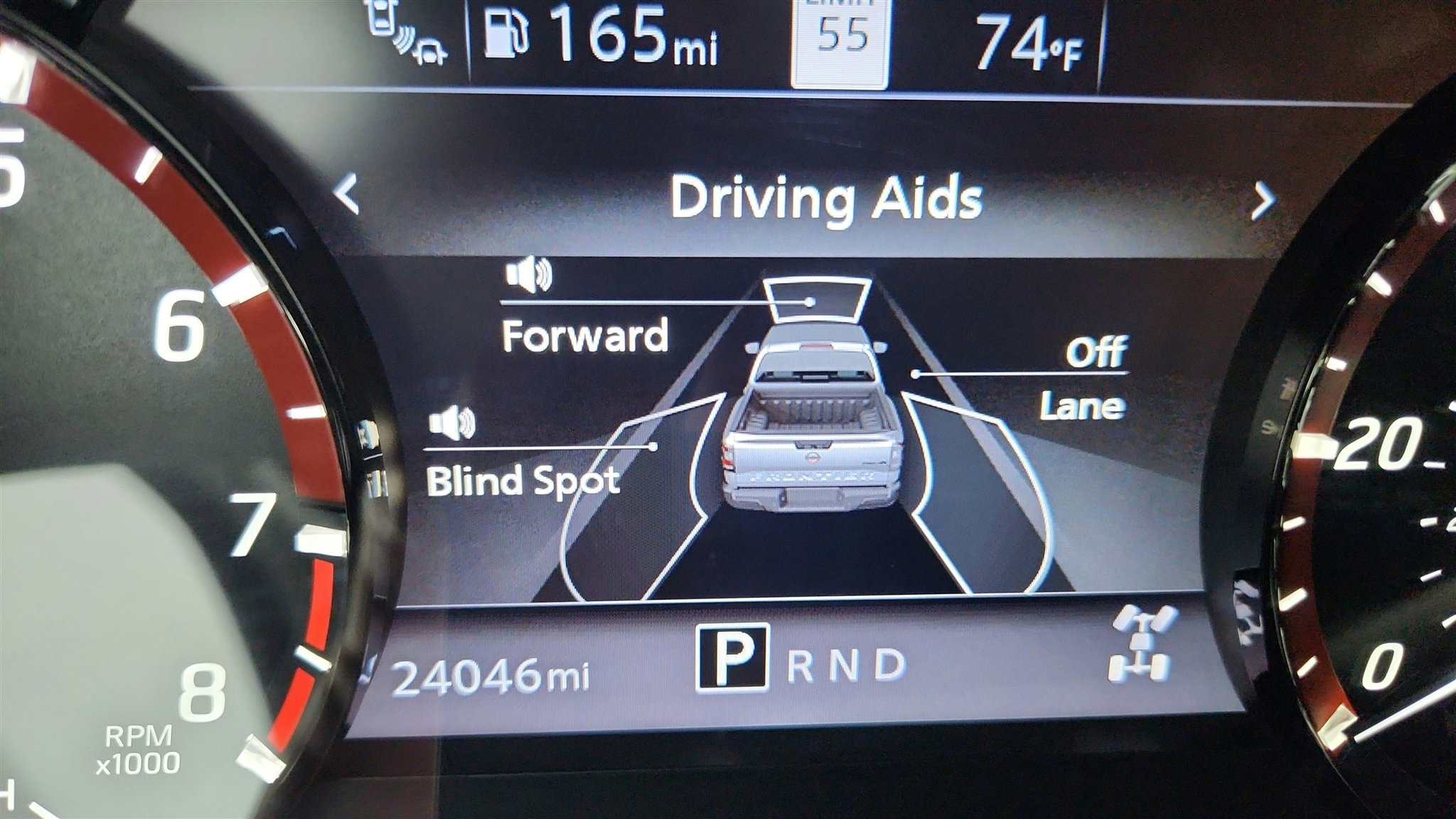 Used 2022 Nissan Frontier PRO-4X w/ Technology Package image 31