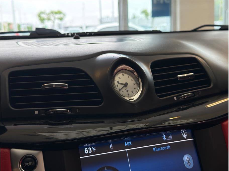 Used 2016 Maserati GranTurismo Sport image 12