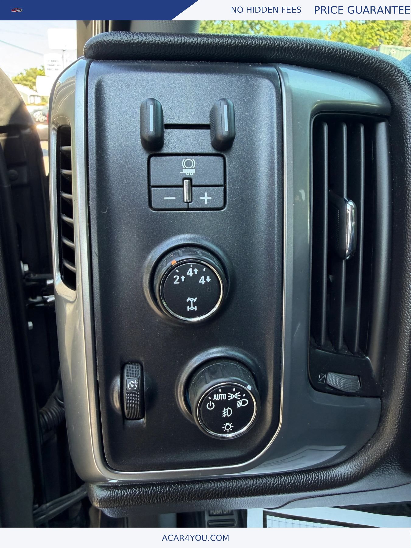Used 2015 Chevrolet Silverado 2500 LT w/ LT Convenience Package AWD/4WD image 21