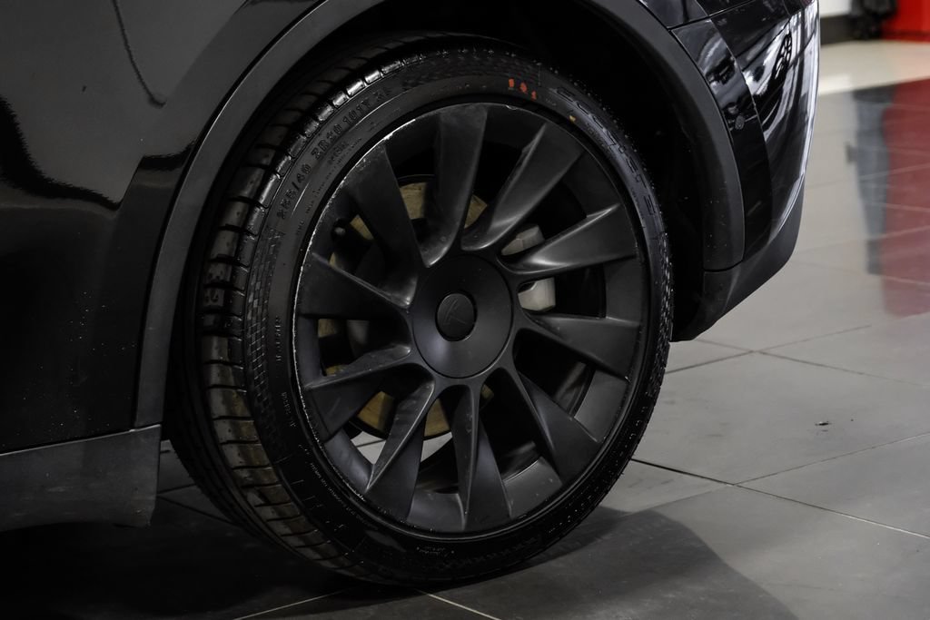 Used 2021 Tesla Model Y Long Range AWD/4WD image 50