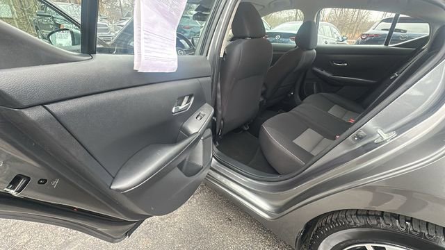 Used 2022 Nissan Sentra SV image 31