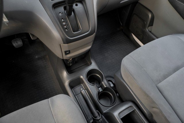 Used 2019 Nissan NV200 S w/ Cruise Control Package image 22