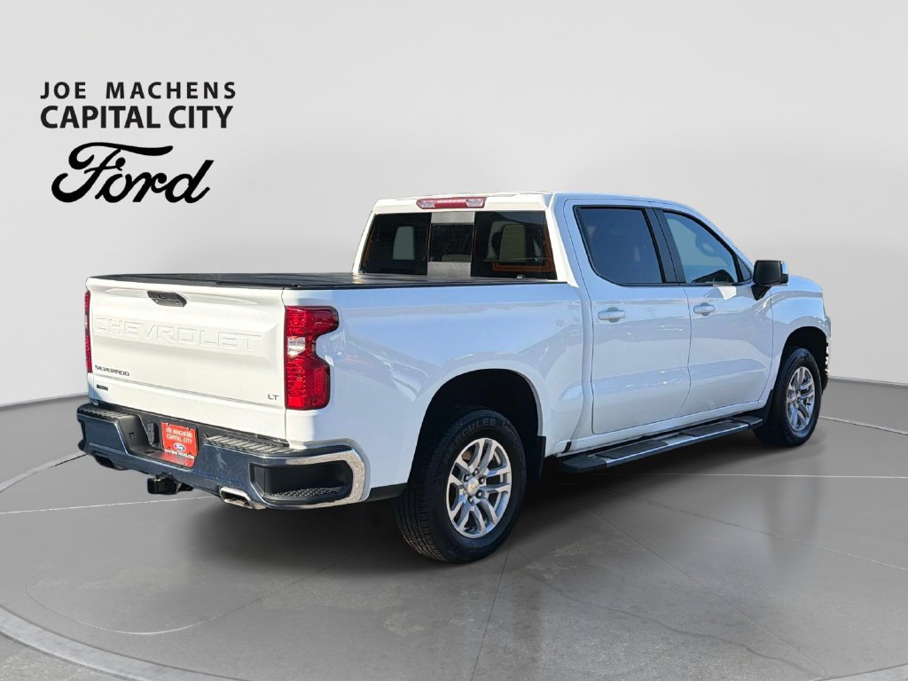 Used 2022 Chevrolet Silverado 1500 LT w/ Z71 Off-Road Package AWD/4WD image 6