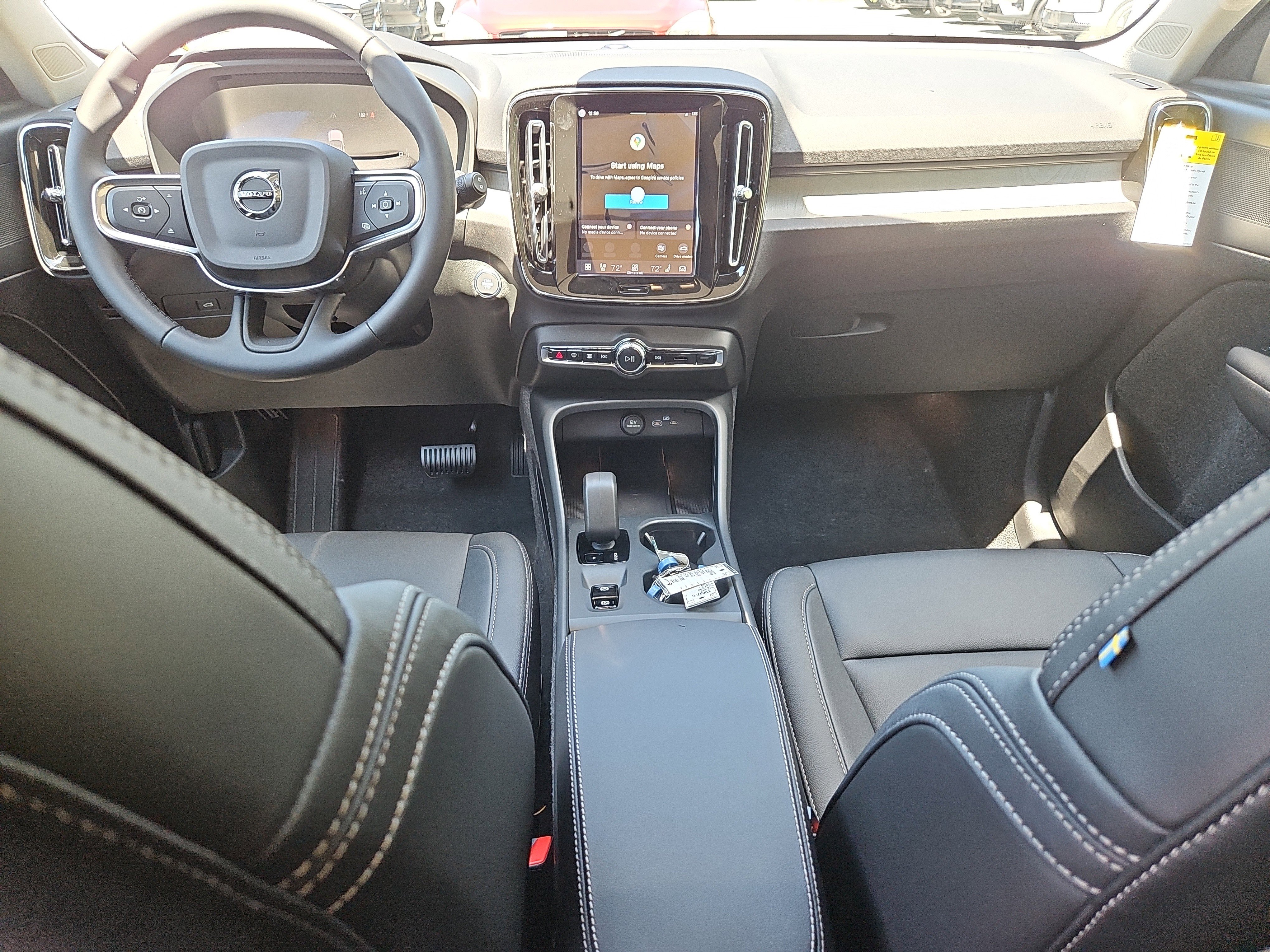 New 2026 Volvo XC40 B5 Core w/ Protection Package Premier image 3