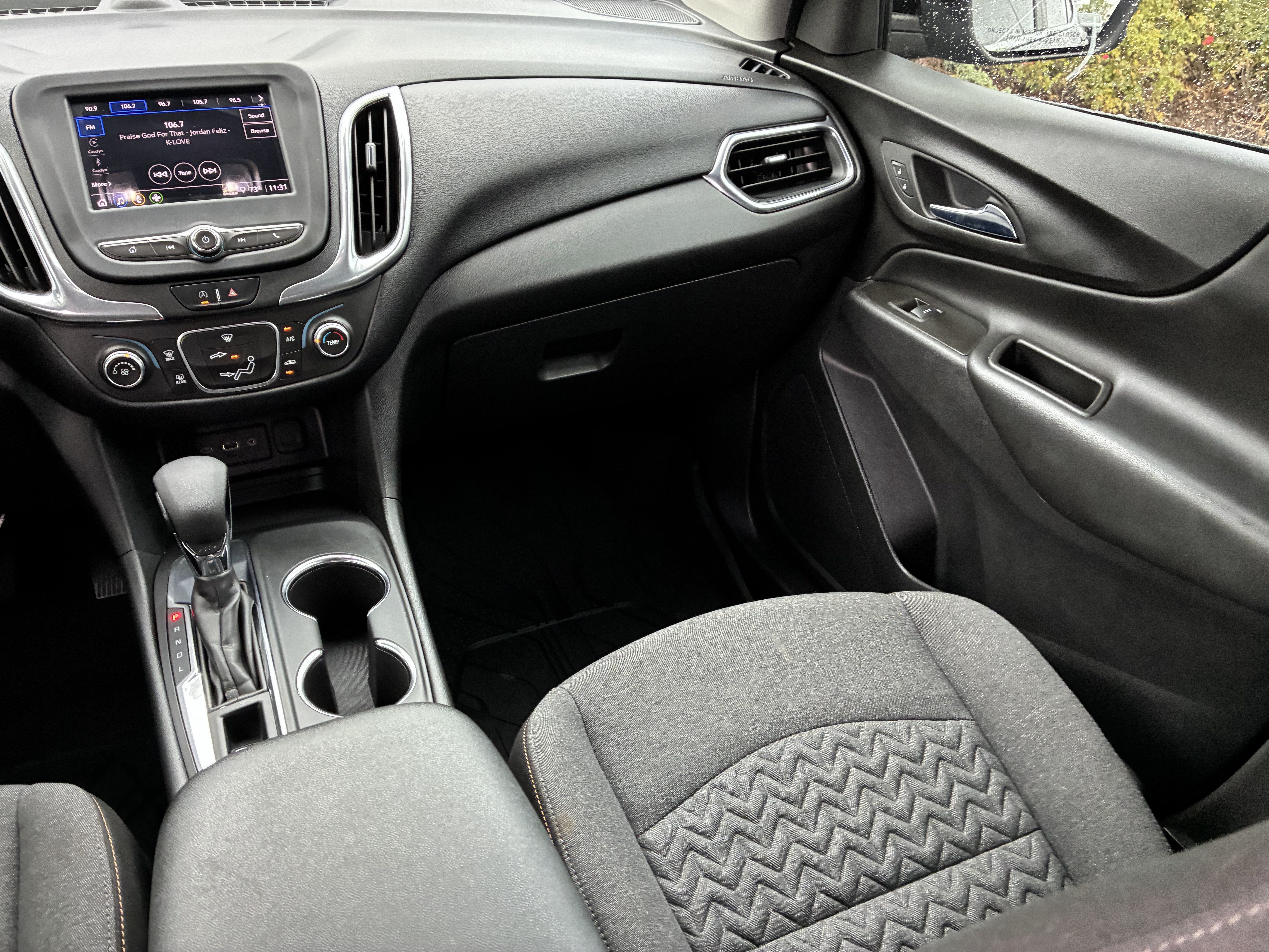 Used 2022 Chevrolet Equinox LT w/ LPO, Floor Liner Package FWD image 20