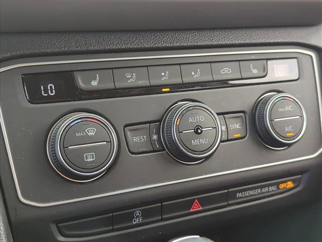 Used 2021 Volkswagen Atlas SE w/ Towing Package image 11