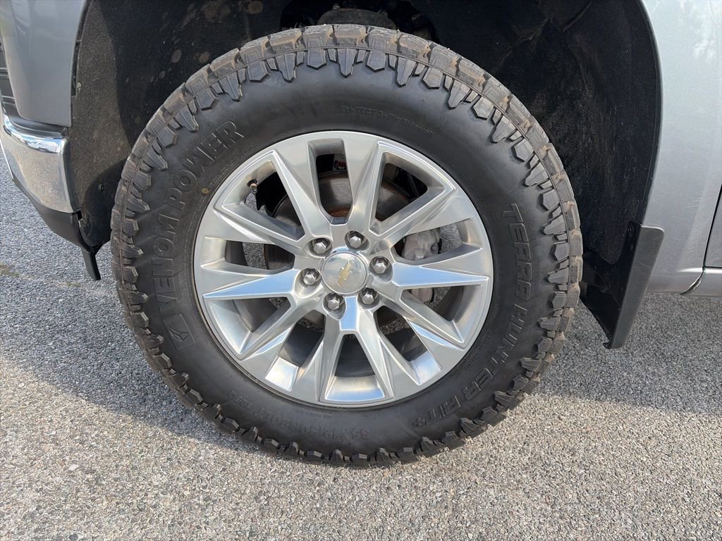 Used 2020 Chevrolet Silverado 1500 LTZ image 9