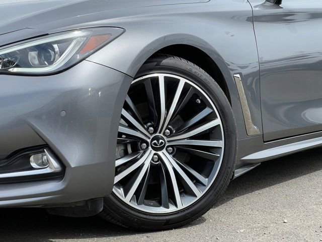 Used 2022 INFINITI Q60 3.0t Luxe w/ Essential Package RWD image 2