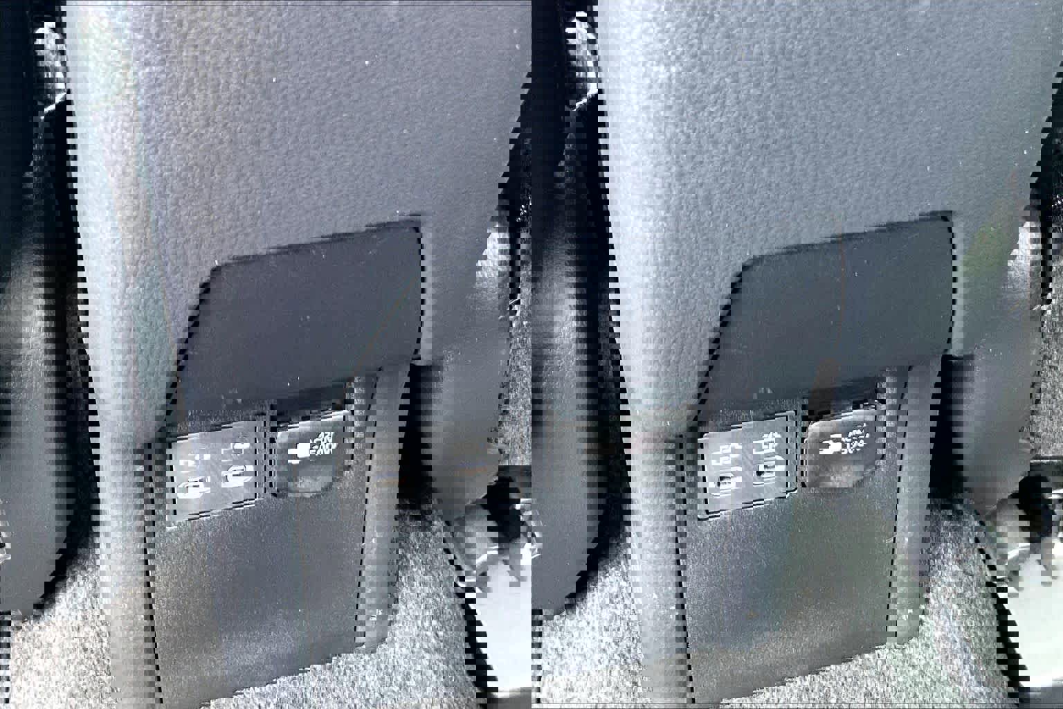 Used 2026 Toyota Prius XSE image 32