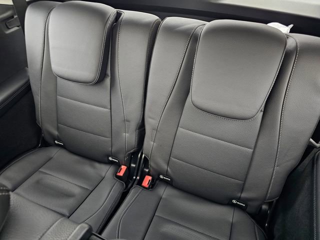 New 2026 Mercedes-Benz GLS 450 4MATIC image 25