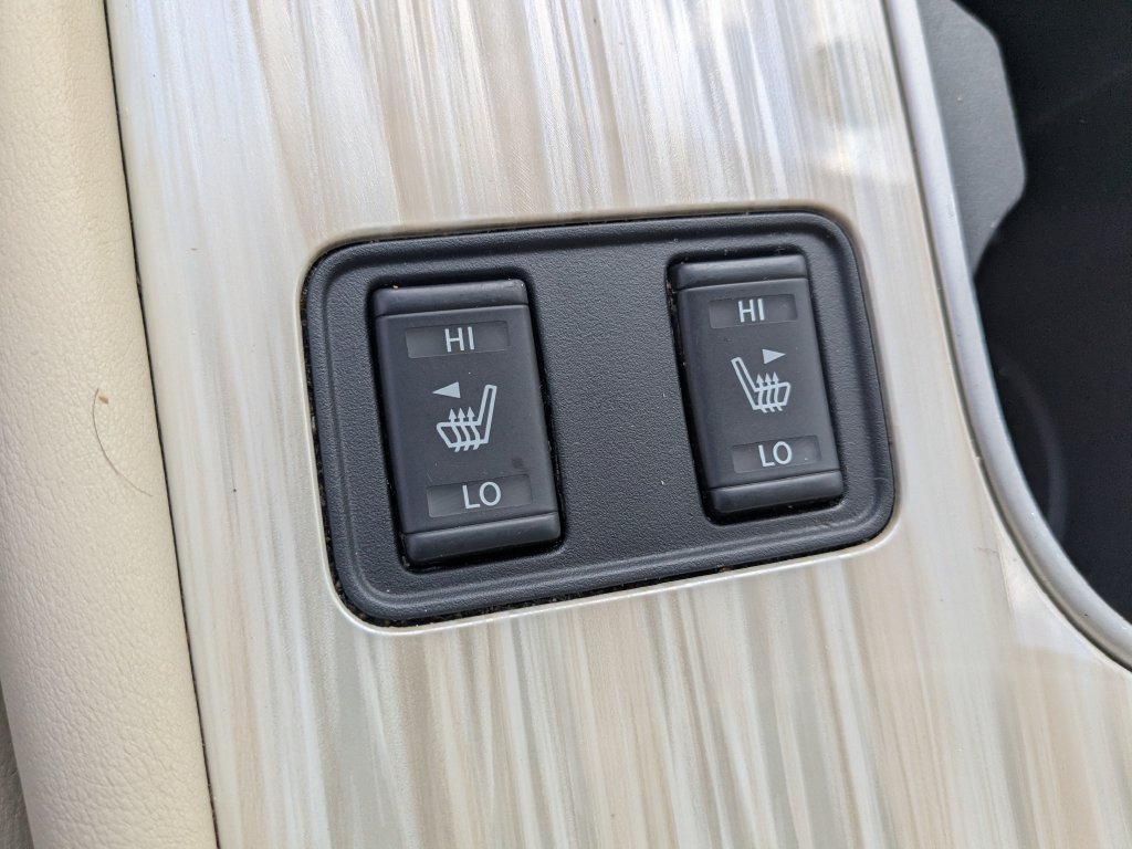 Used 2018 Nissan Murano SL w/ Moonroof Package FWD image 9