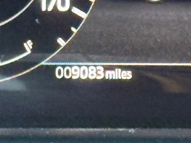 New 2025 Land Rover Discovery Sport S image 30