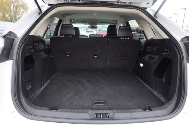Used 2023 Ford Edge SEL image 31
