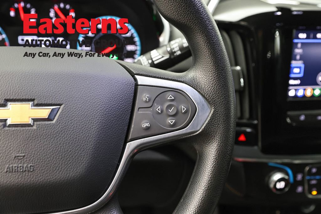 Used 2021 Chevrolet Traverse LS AWD/4WD image 15